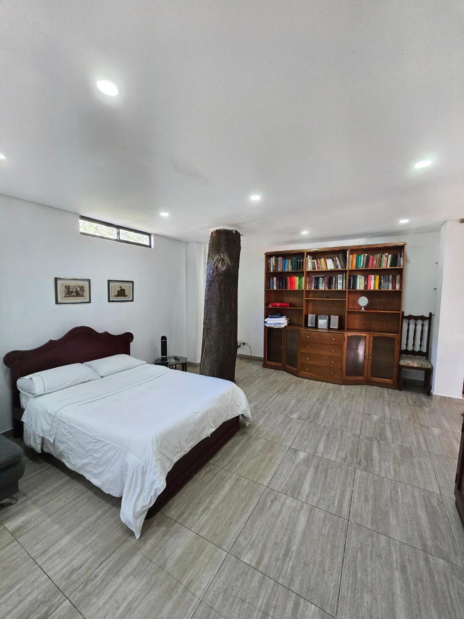 Pilarica Gardens Apartment Medellin