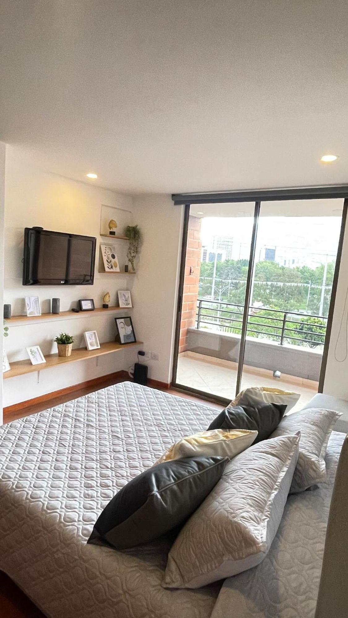 Aparta Estudio Muy Bien Ubicado Medellin
