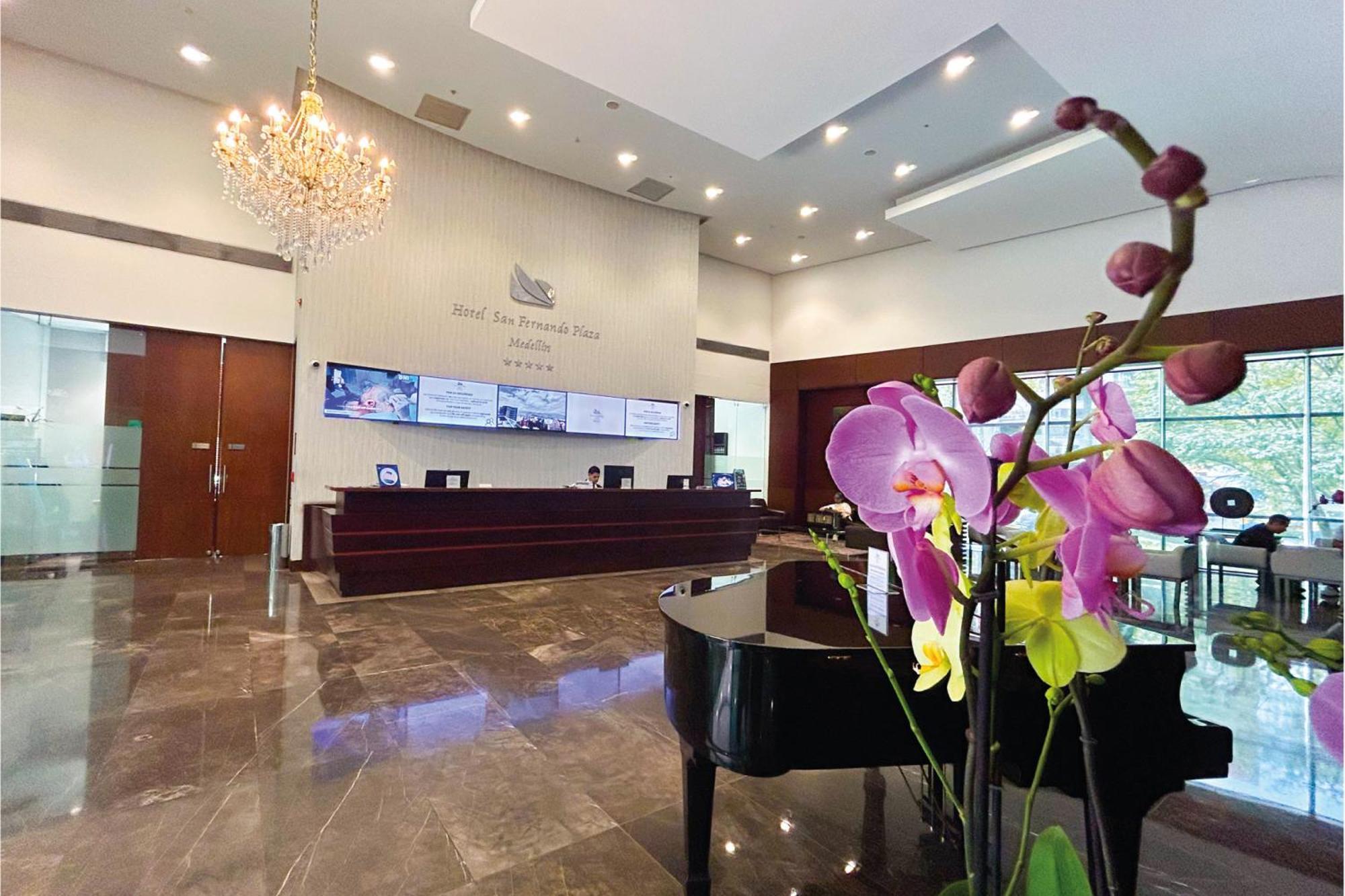 San Fernando Plaza 5* Medellin