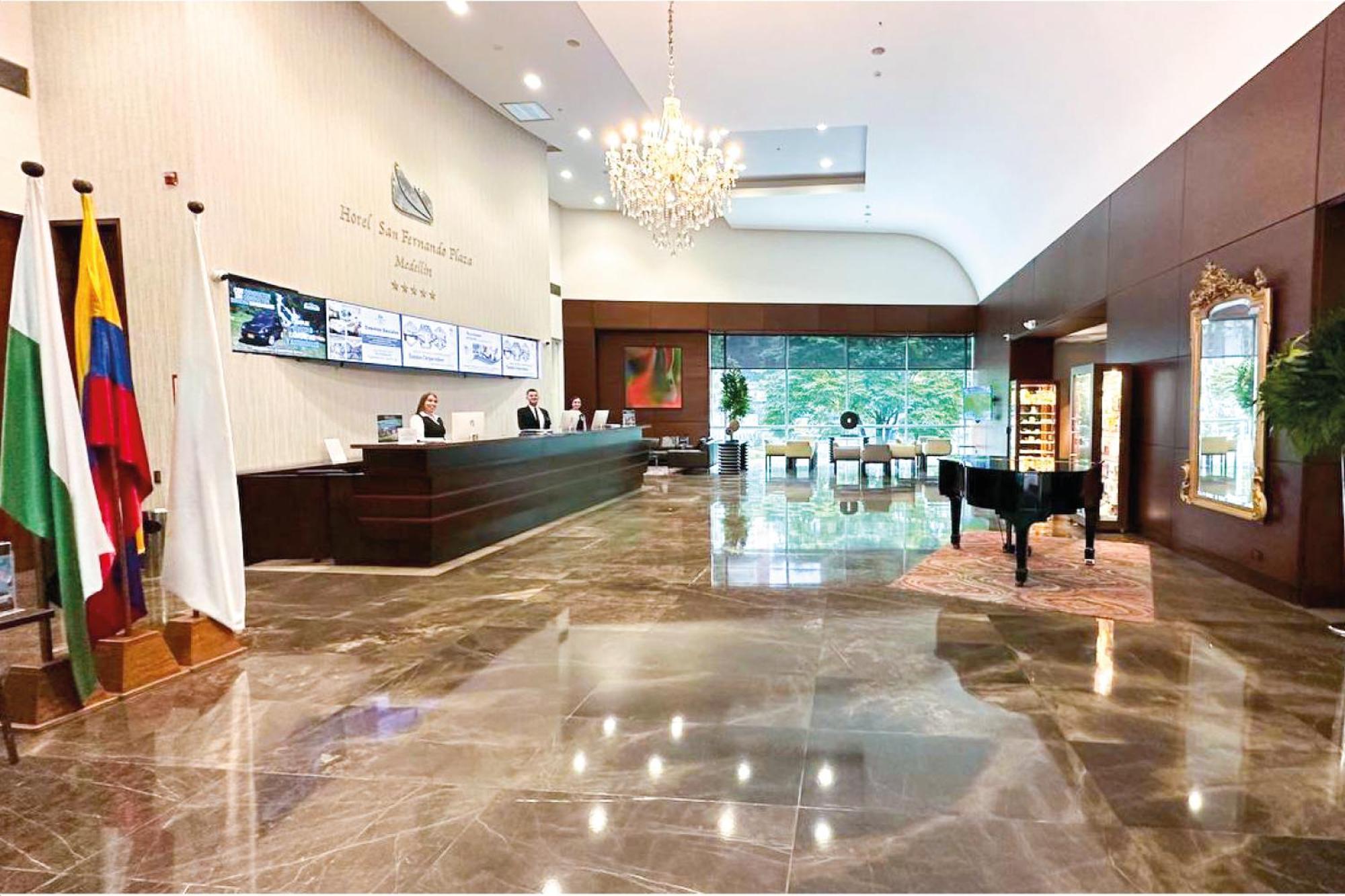San Fernando Plaza 5* Medellin