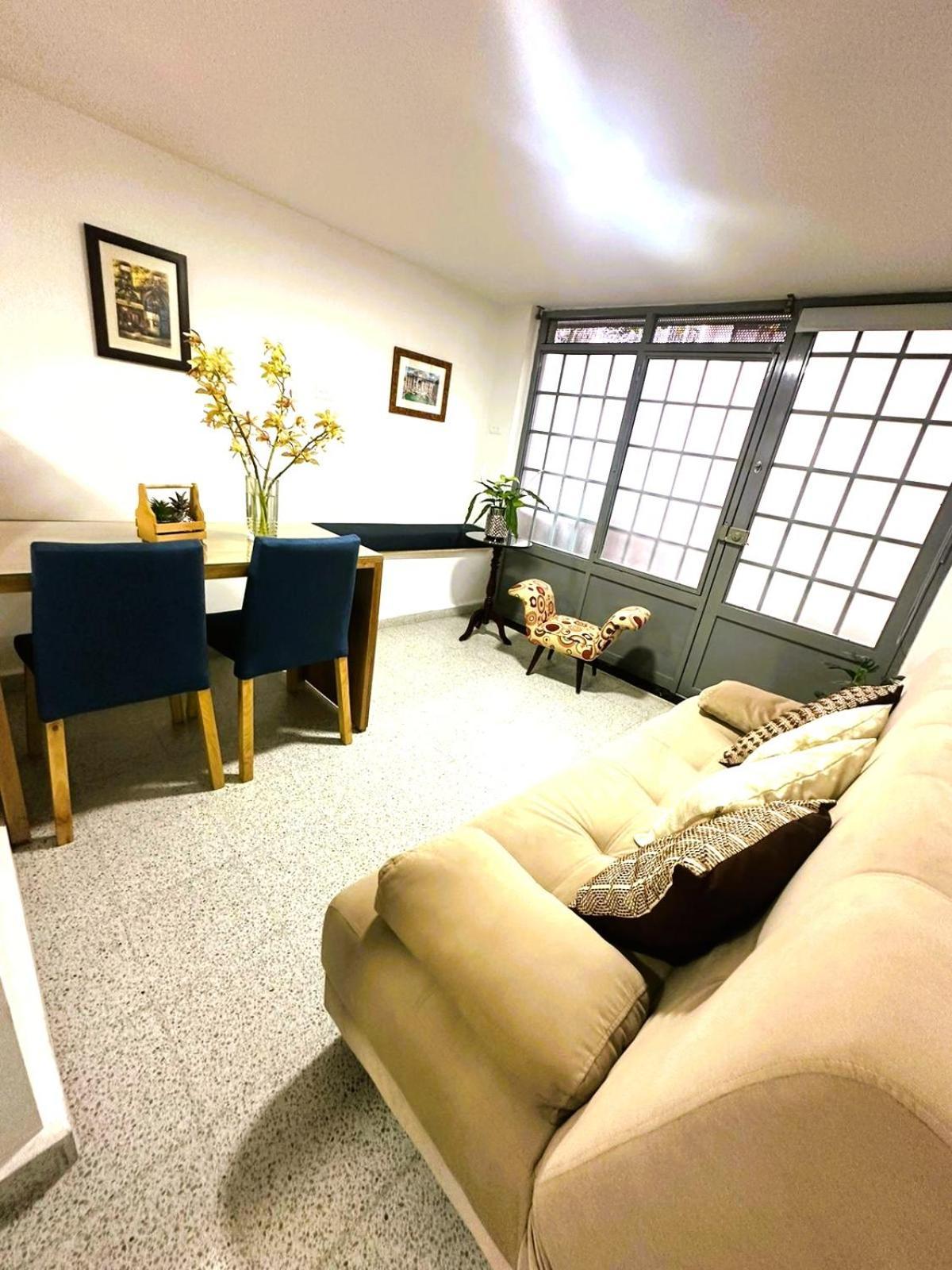 Loft Central, Cerca A Laureles Guarda Meletas Gratis!! Apartamento *