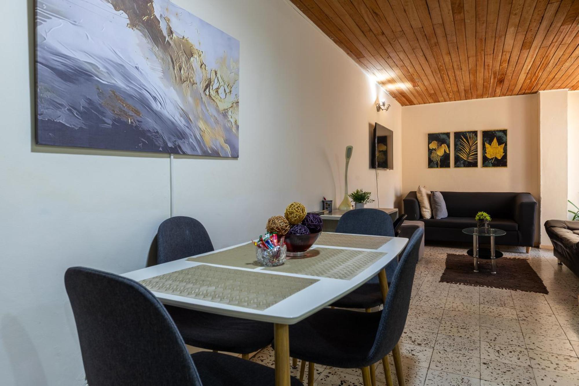 Apartamento Grande, Hermoso, Acogedor Y Privado *