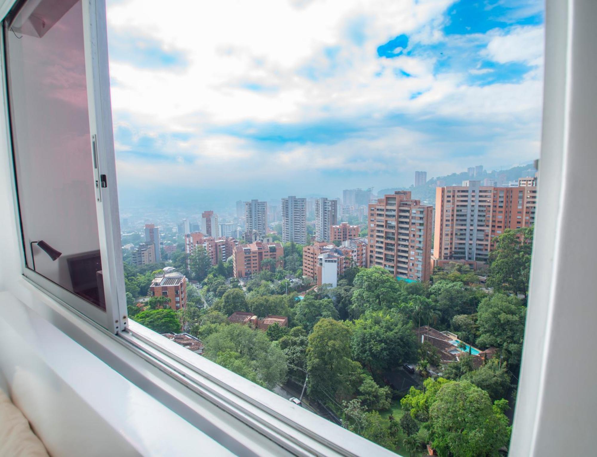A Great Luxury In El Poblado Apartment Medellin