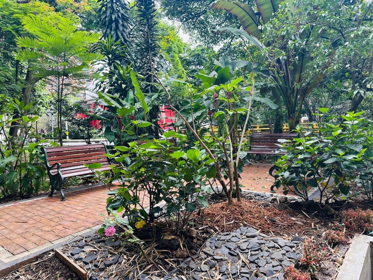 5 Minuto Parque Del Poblado Caminando
