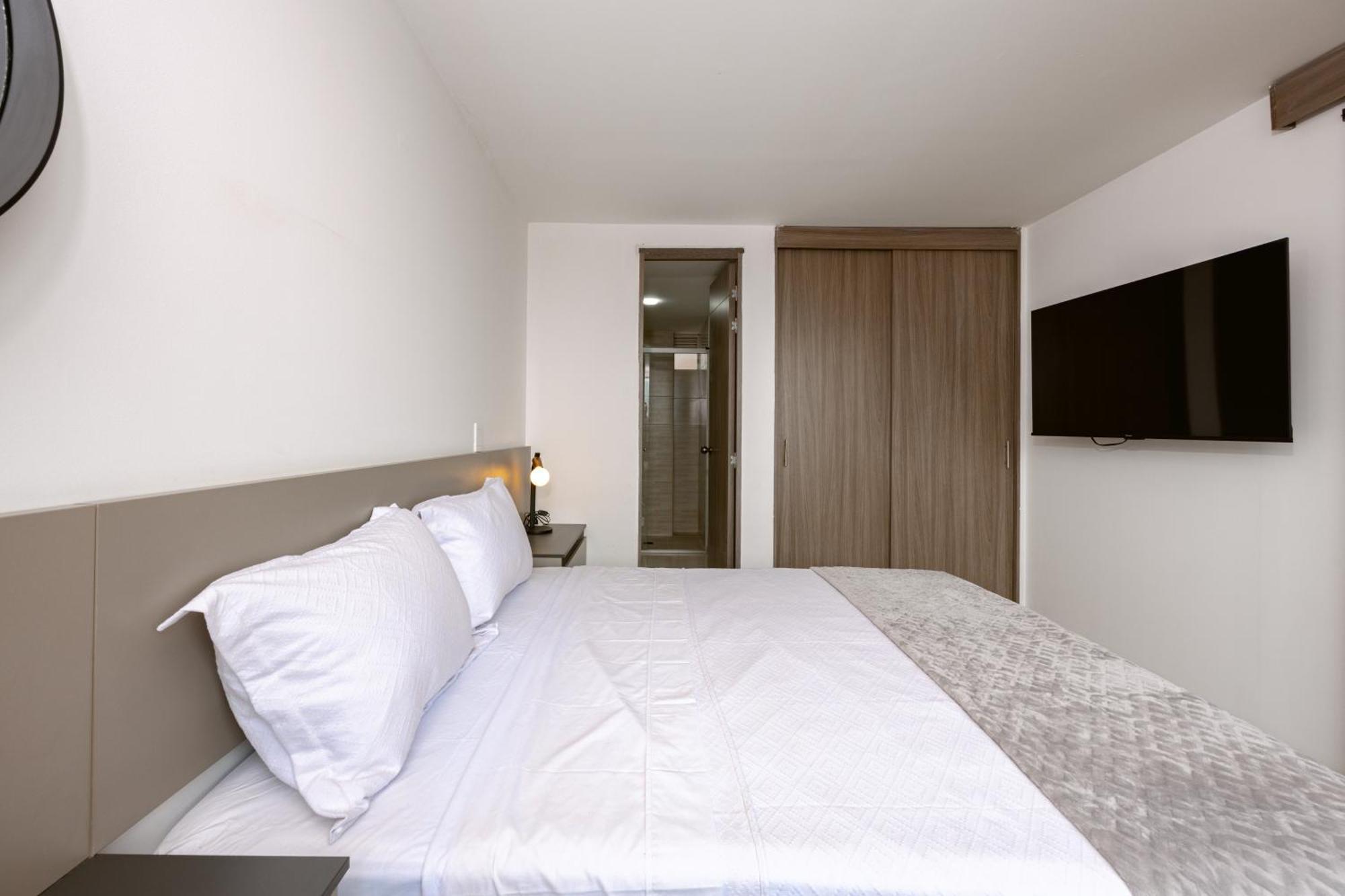 Comodos De 1 Con Vista En Laureles * Medellin