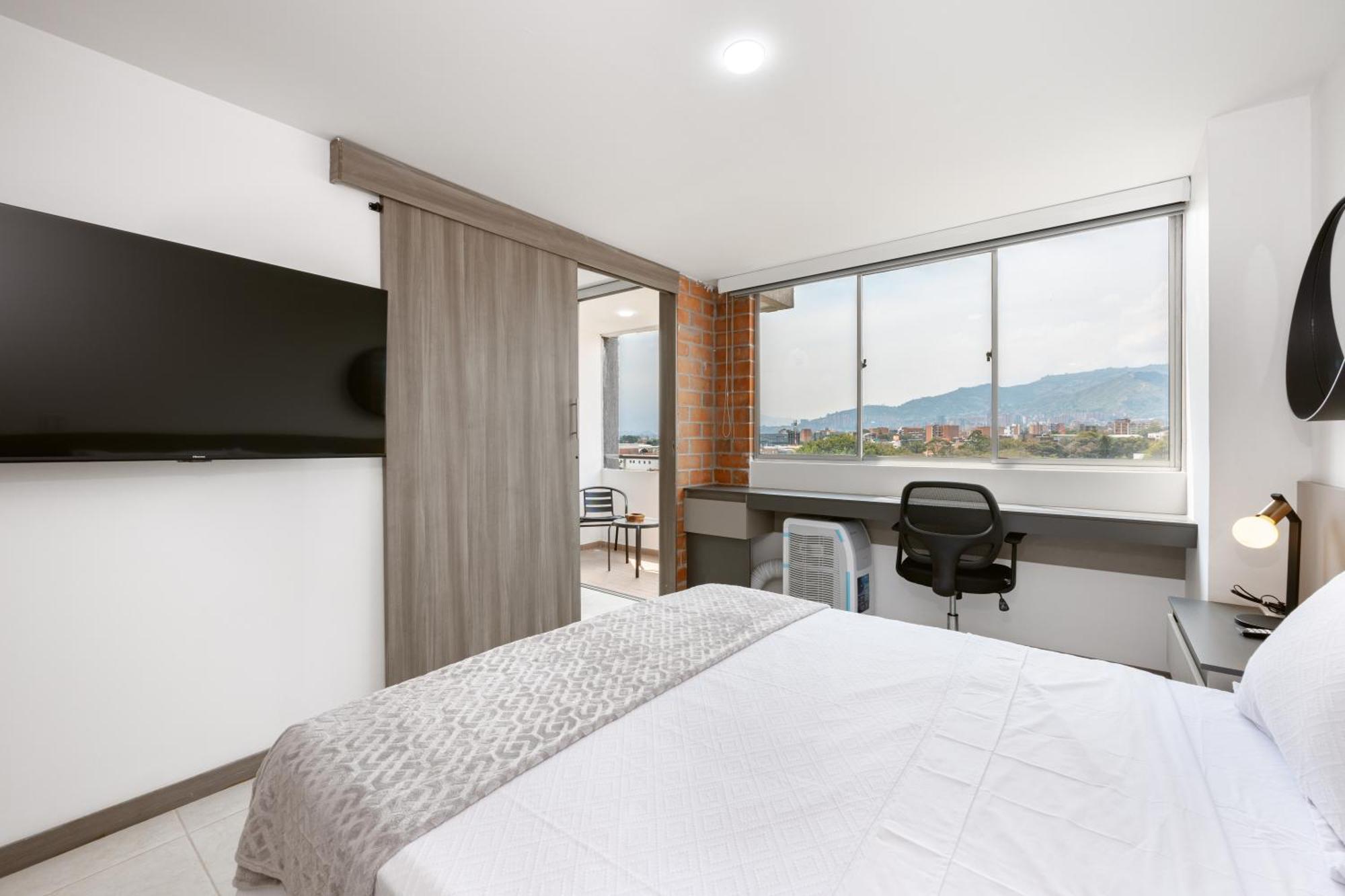 Comodos De 1 Con Vista En Laureles *