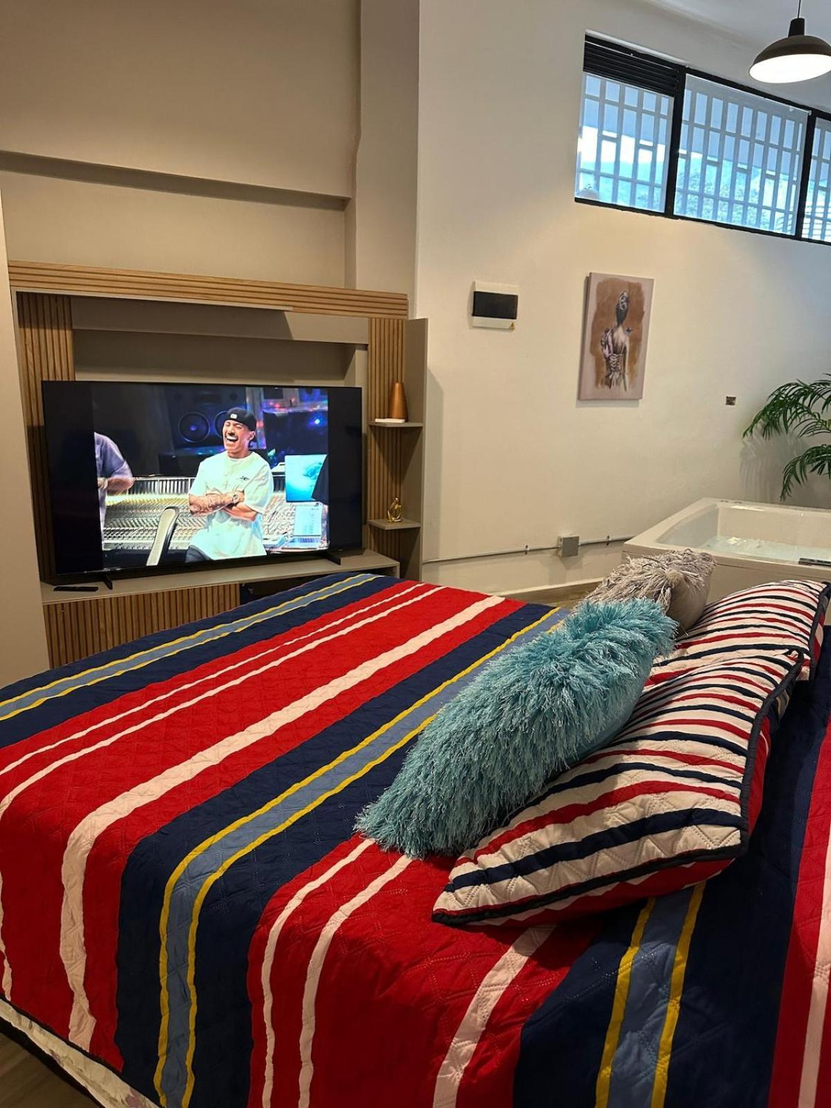 Apartment Parque Poblado Lleras Jacuzzi Aire Provenza Medellin