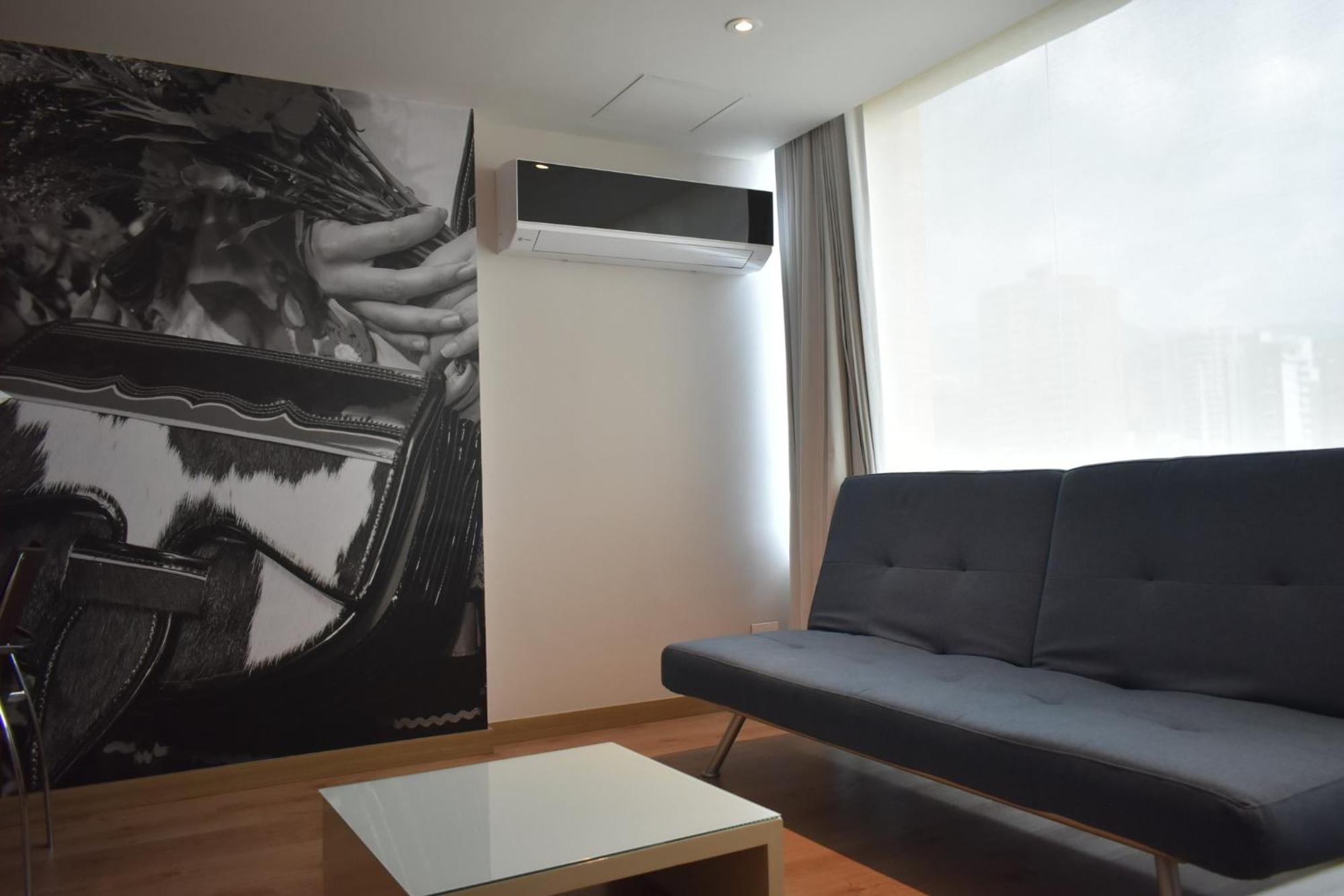 Express & By Ihg 4*