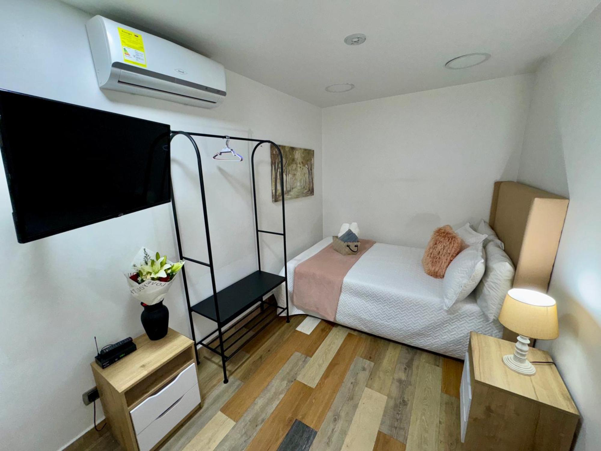 Easyhouse Bed & Breakfast Medellin