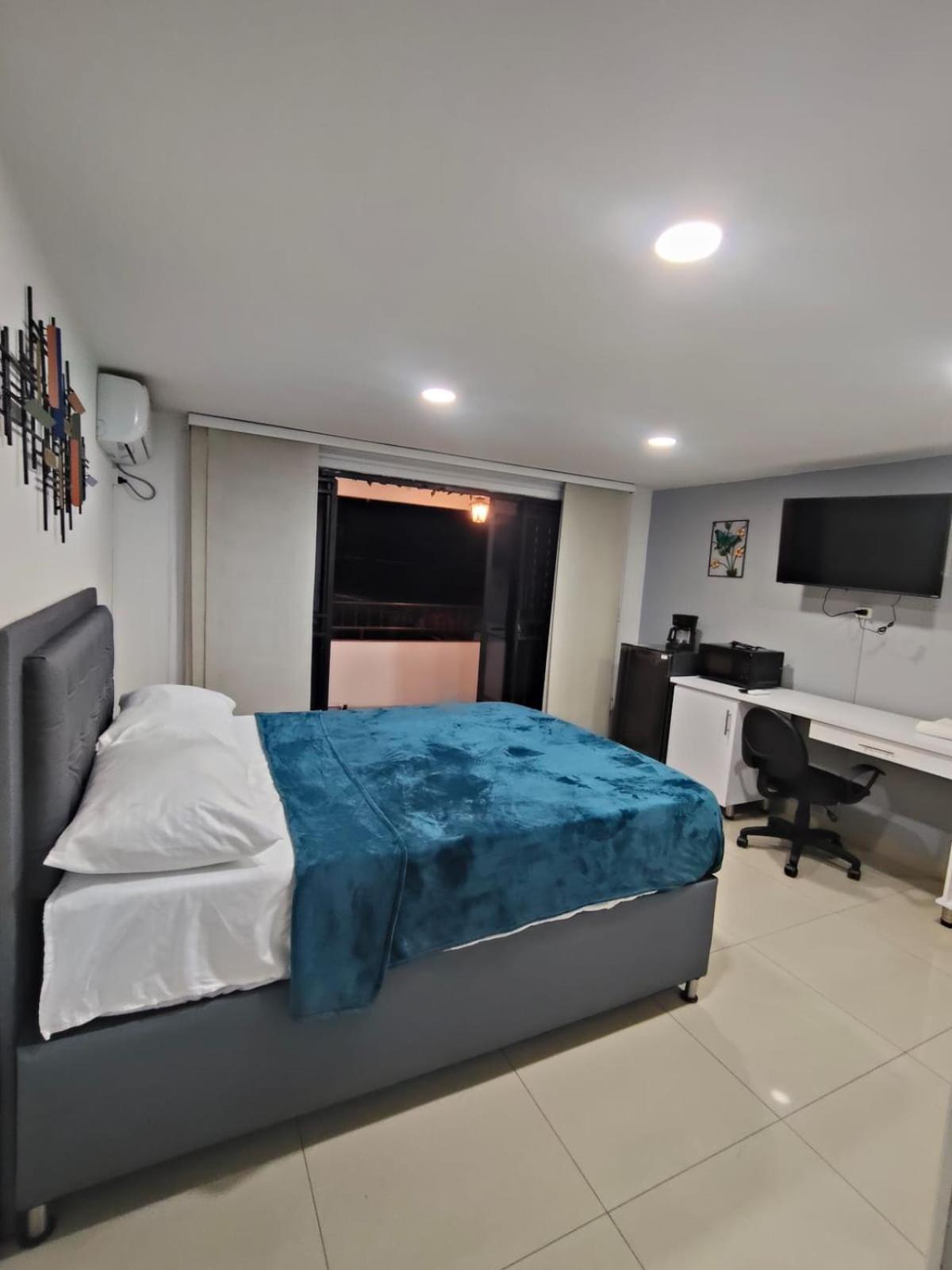 Glam House * Medellin