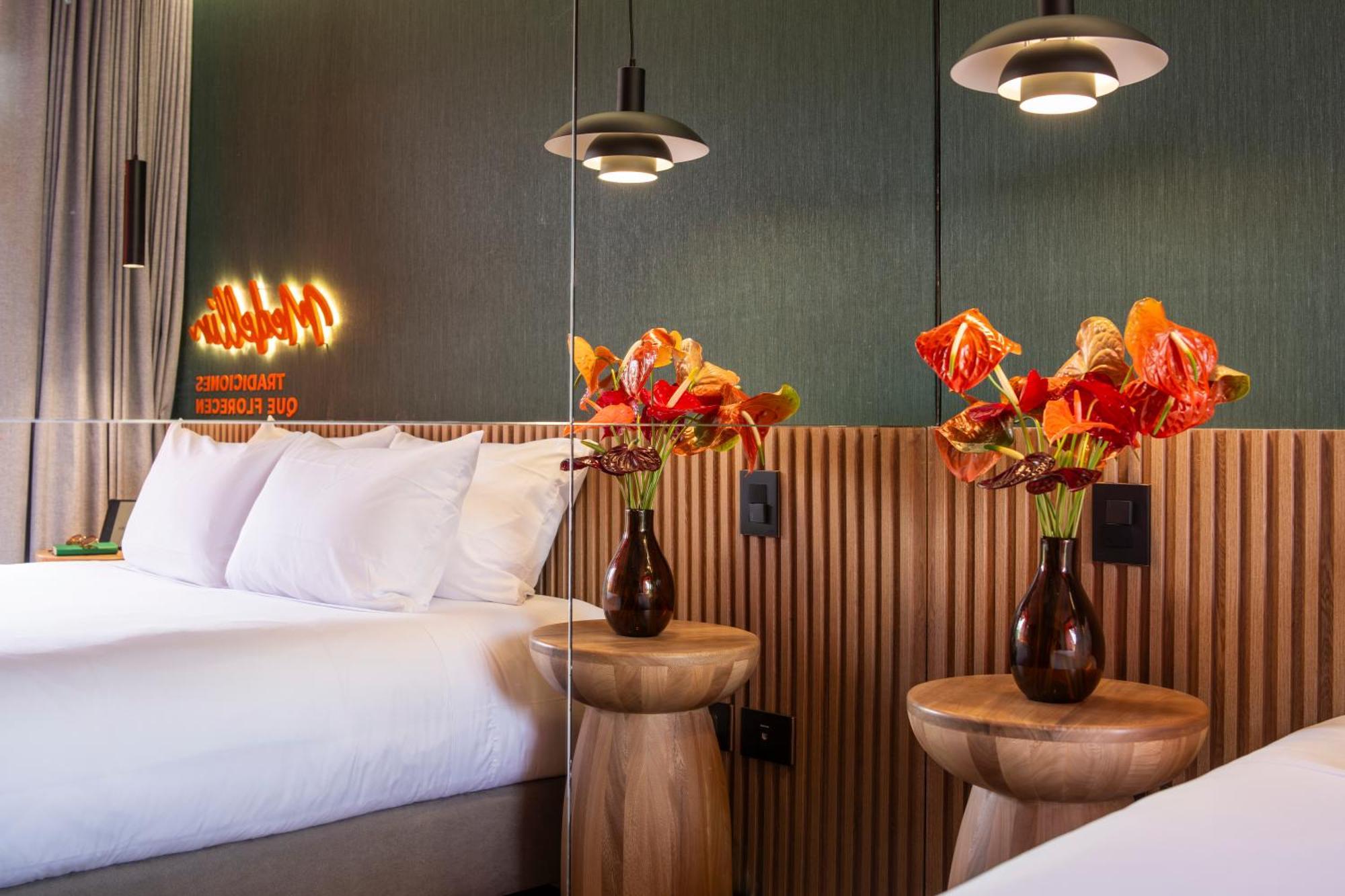 Calle Flora Botanic - By Jalo Hotel Medellin