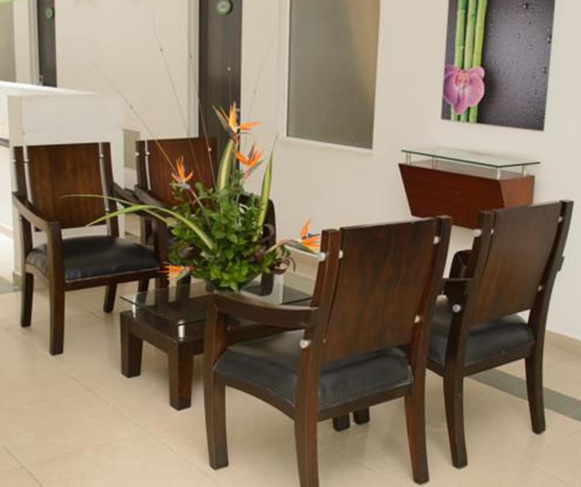 Hotel Alcaravan Itagui