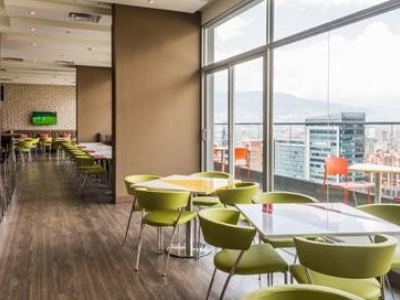 Hampton By Hilton Medellin