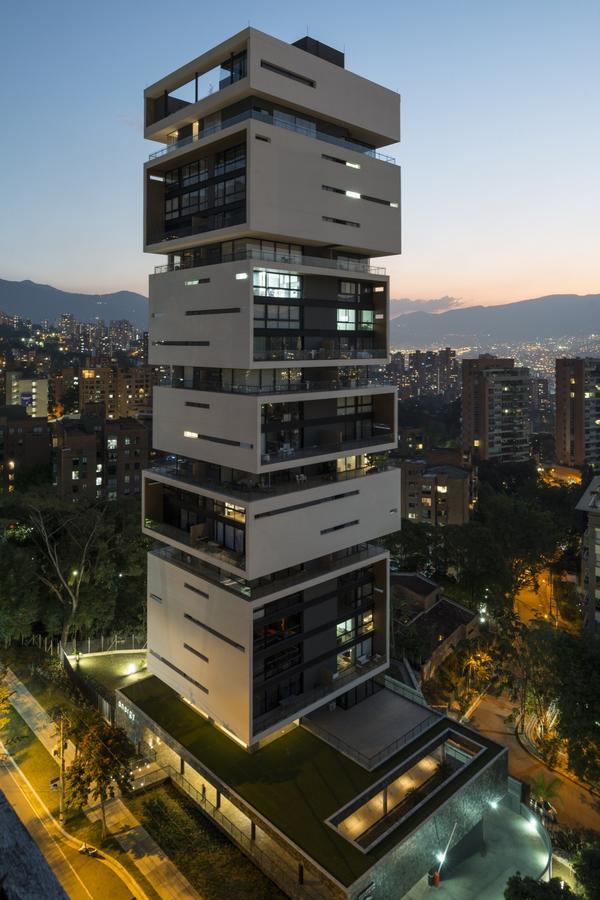 Apartment Energy Living Iconic 5 Star Close To Lleras *