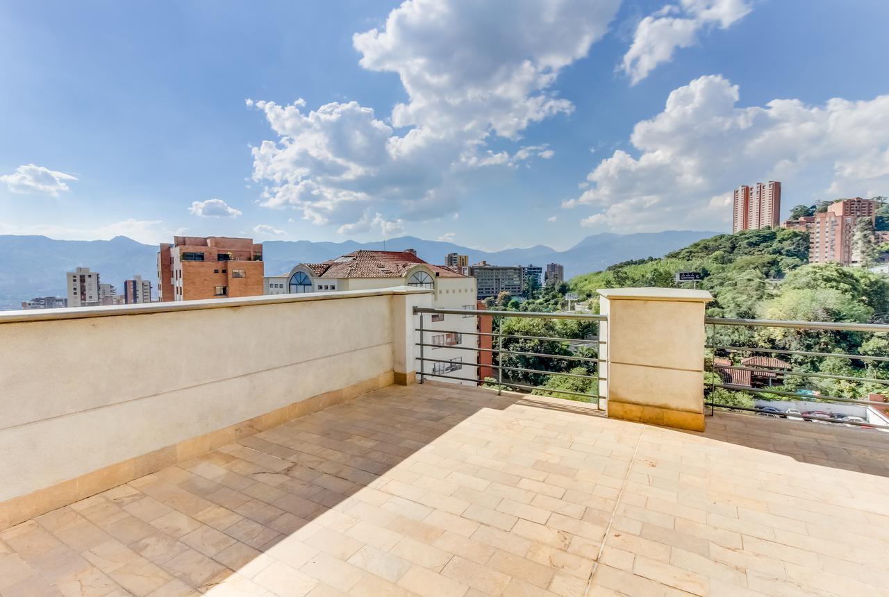 Apartment Amplio Apartamento Estudio Con Balcon 306 Edificio Blux Medellin
