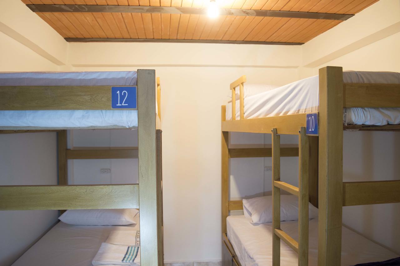 El Descanso Donde Sara Hostel *