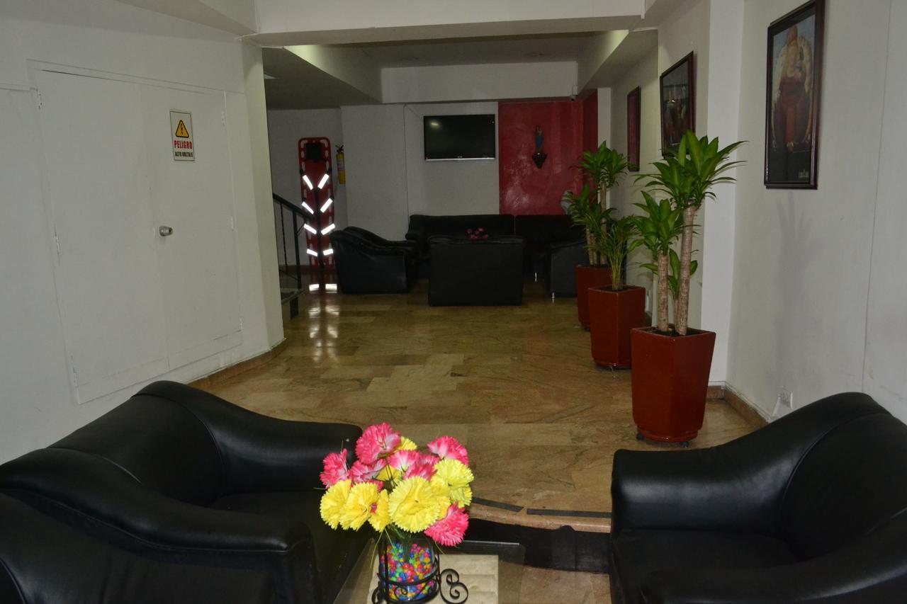 Economy hotel Casa Real