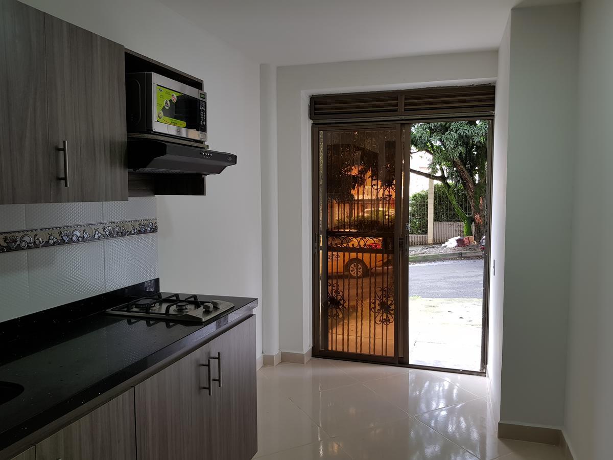 Apartamento Centro Comercial La