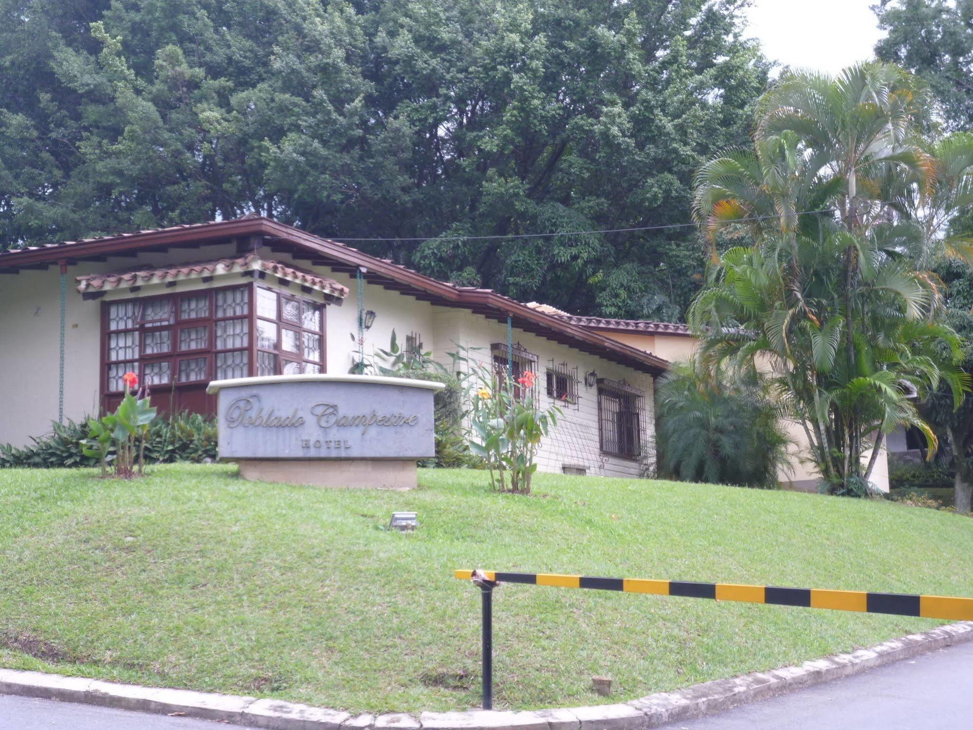 Hotel Poblado Campestre 3*