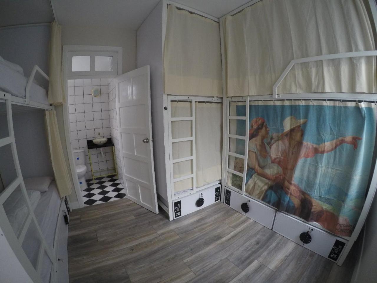 Guest house Nomad Medellin