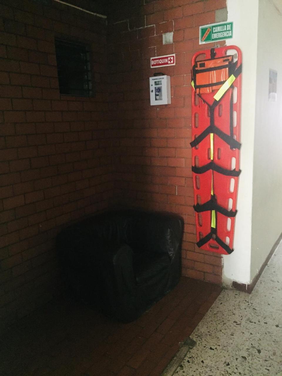La Floresta Hostel *