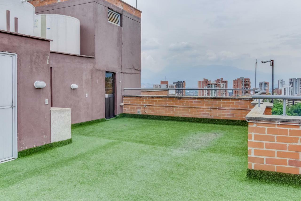 Apartment Edificio La Frontera, El Poblado Medellin