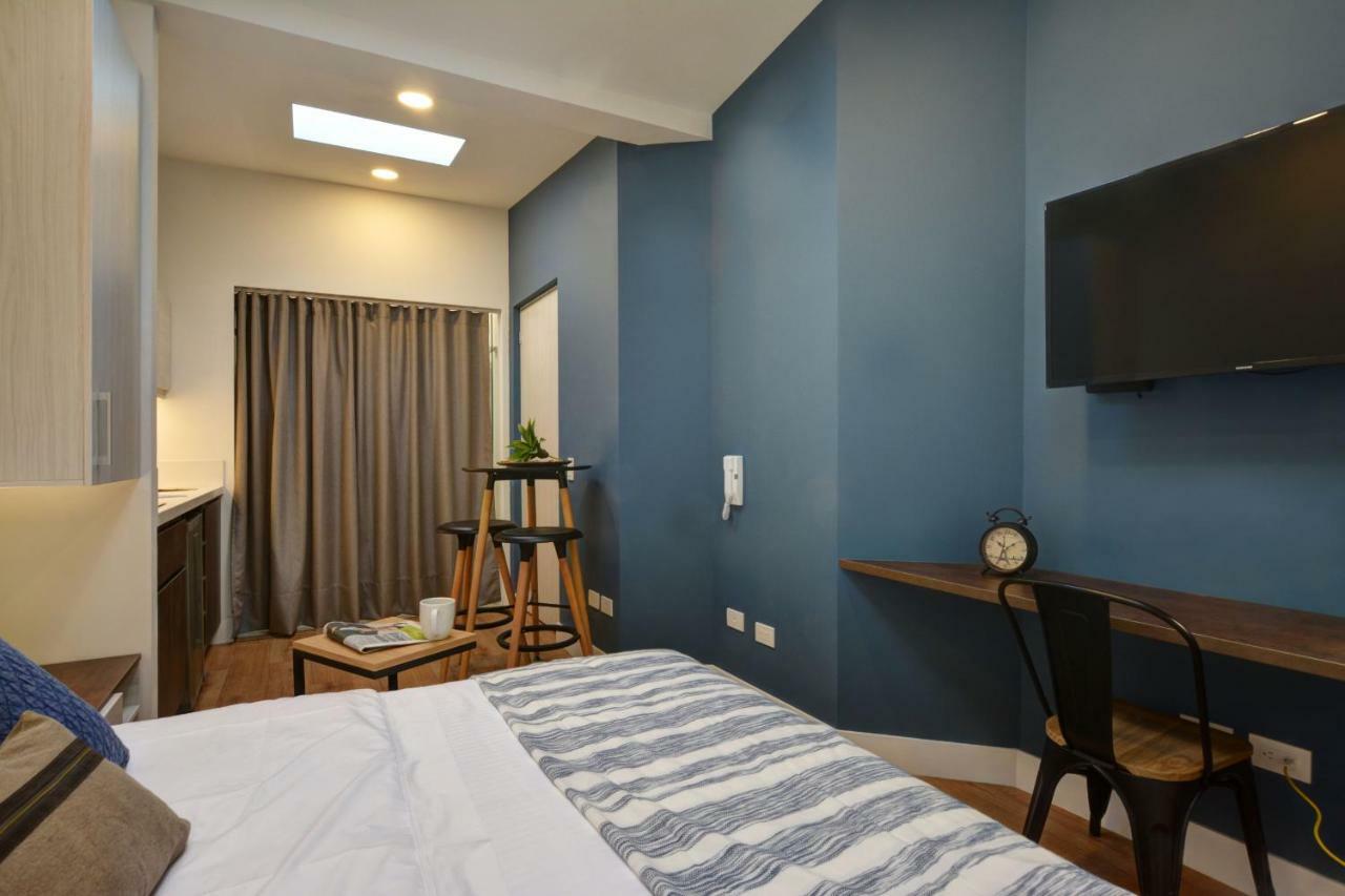 Apartment Jardines De Laureles By Lifeafar Medellin