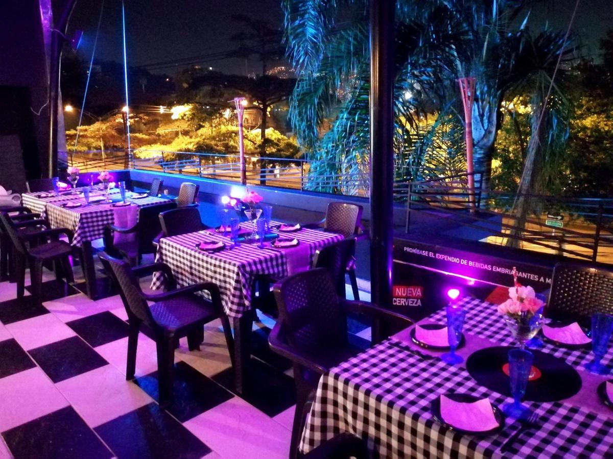 Aqua Lux Medellin
