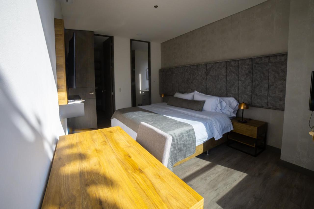 Class Suites Hotel
