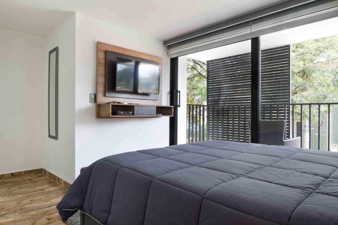 Aparthotel Miracle Medellin