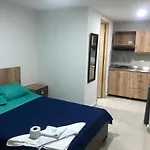Apartaestudios Zeus 1