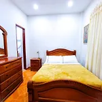 Casa Con Parking Privado - Cerca De La Estacion Floresta