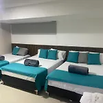 Hotel La 70 Gold