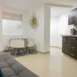 Ed Santo Tomas Laureles Medellin