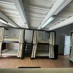 Hostal Lleras Calle 8