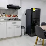 Apartamentos Modernos En La Avenida 80