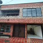 Glam House Hotel