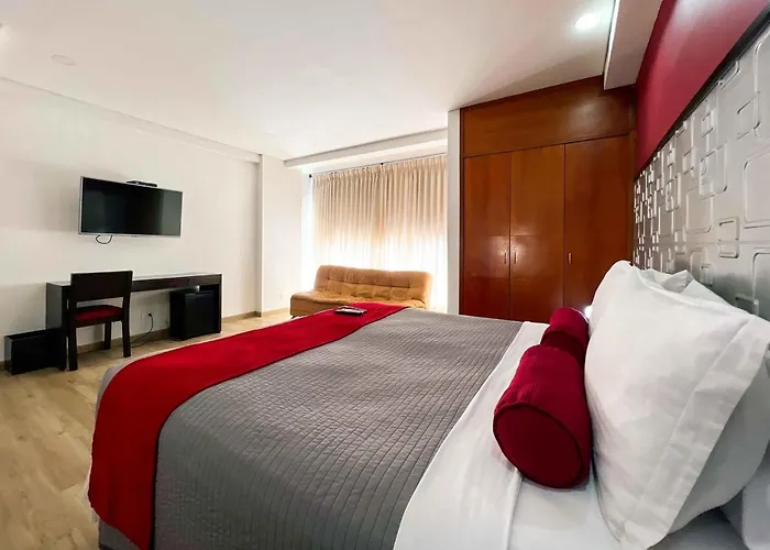Florencia Plaza Hotel & Hostal