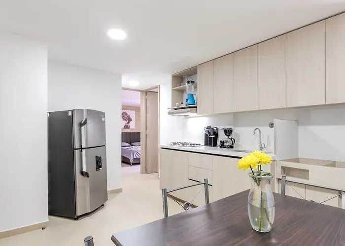 Apartamento En Laureles 2Br Con Rooftop Y Piscina 702