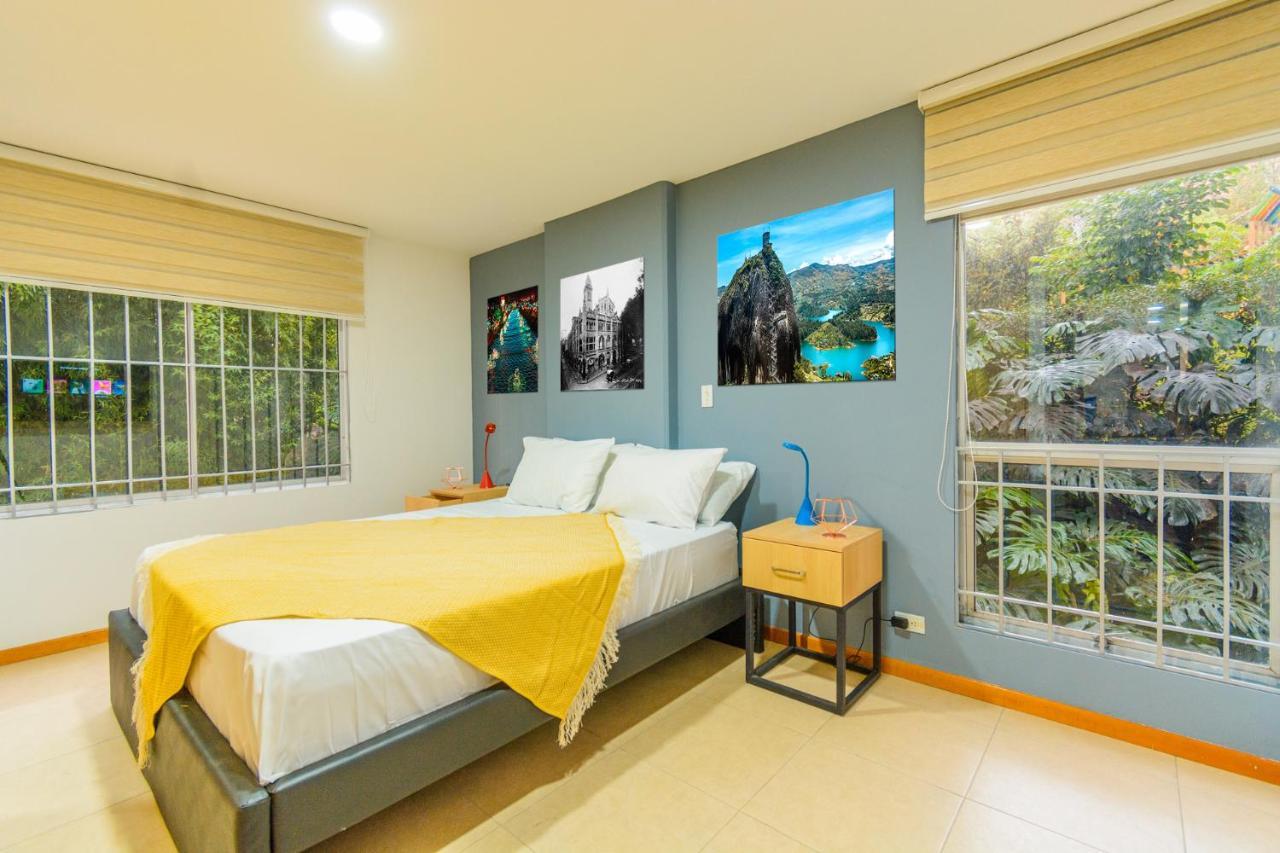 Apartment Modern Ultra Fast Internet In El Poblado Medellin