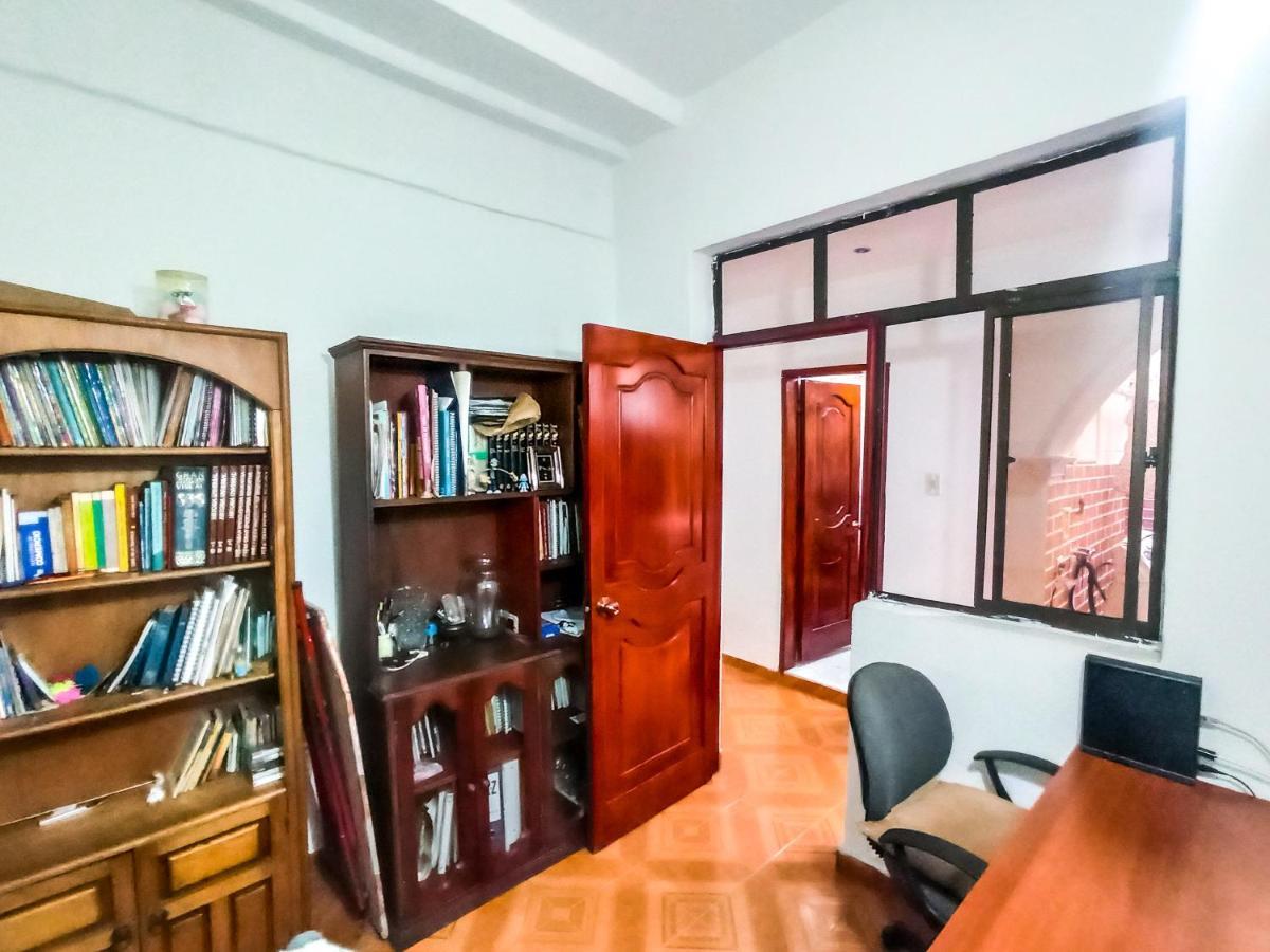 Apartment Casa Con Parking Privado - Cerca De La Estacion Floresta