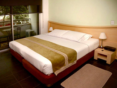 In House The 3* Medellin