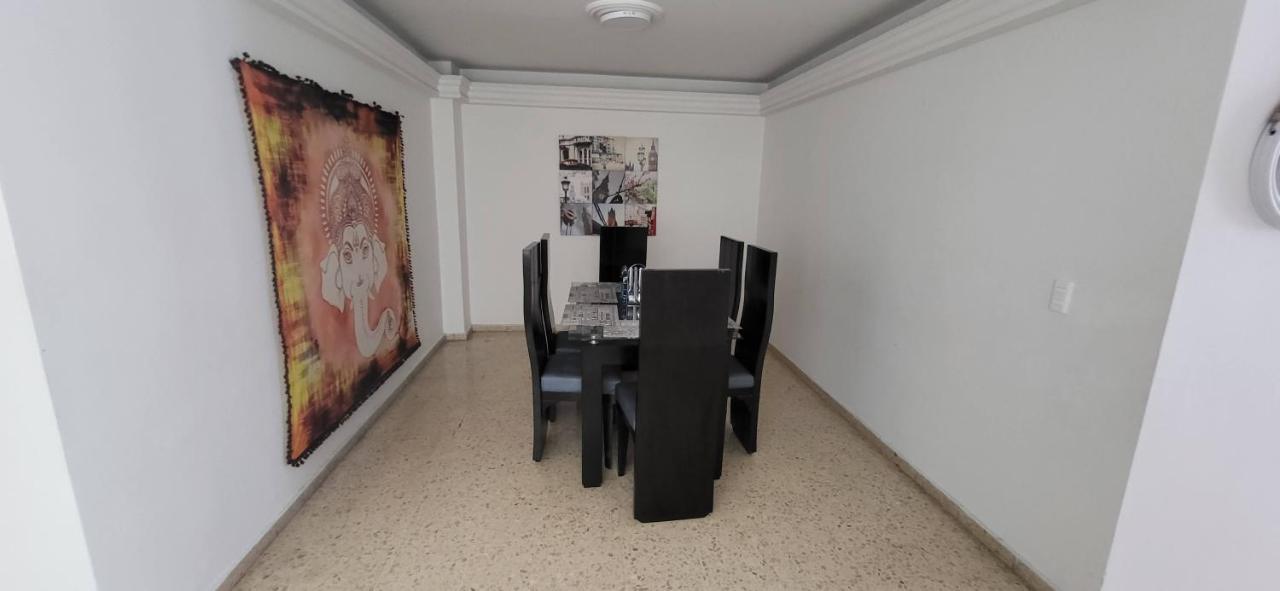 1023 Colores - Parqueadero - Zona Wifi - Coworking - área Exclusiva De La Ciudad Apartamento Medellín