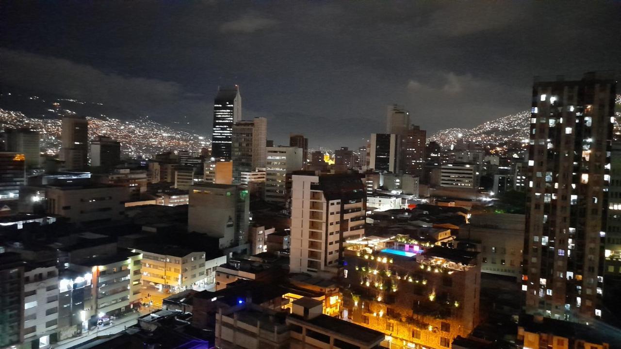 Centro! San Lorenzo Downtown - Loft Familiar * Medellin