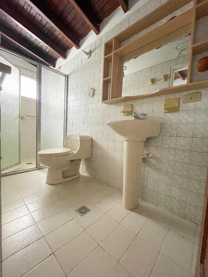 Guest house Amigable Descansar Y Trabajar