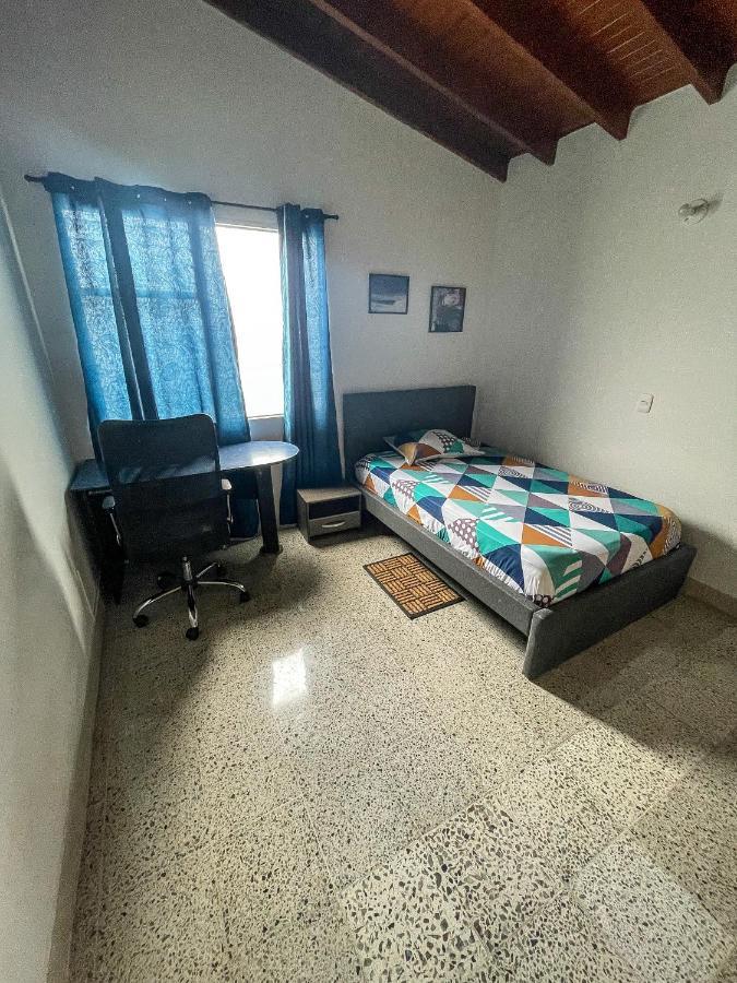 Amigable Descansar Y Trabajar Guest house *