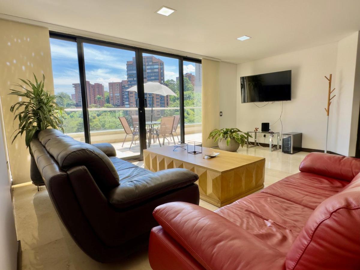 202 El Poblado! City View Terrace