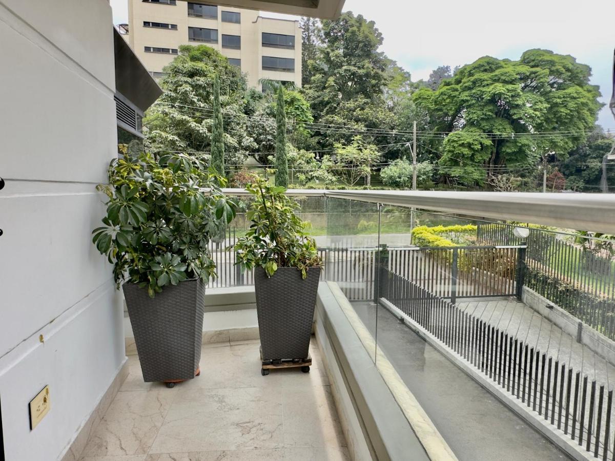 Apartment 202 El Poblado! City View Terrace *