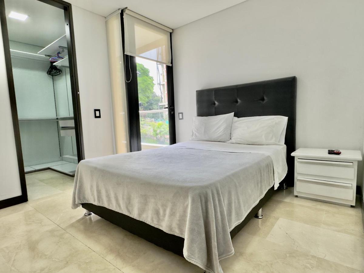 202 El Poblado! City View Terrace Apartment Medellin