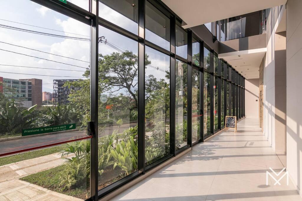 Luxury 2 Bd Apto W/ Coworking-near Milla De Oro Apartment Medellin